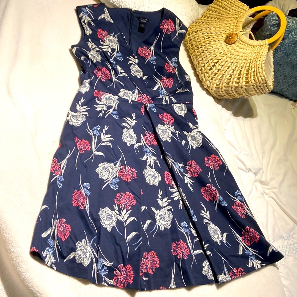 💥 Ann Taylor fully lined dress size 10